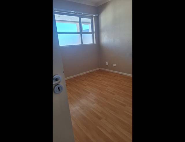 1 bed property to rent in BEACON BAY NORTH